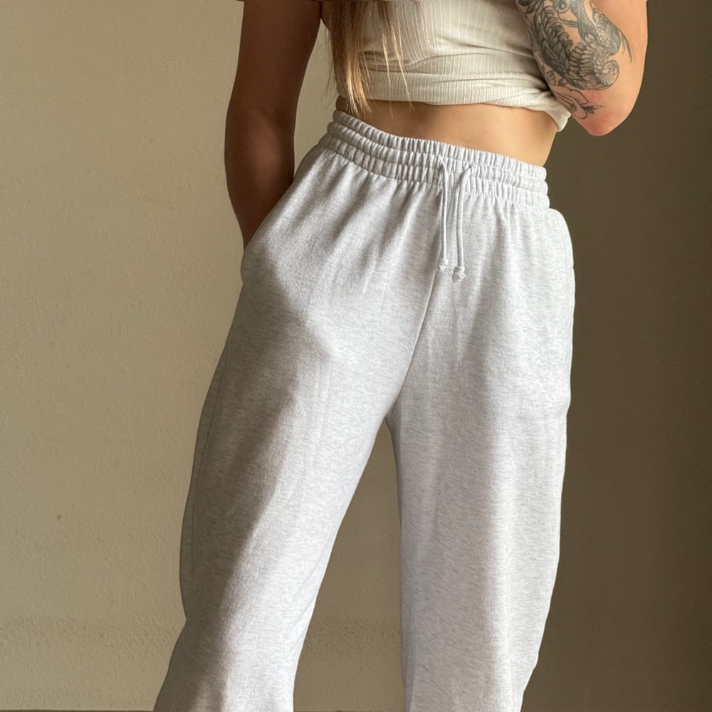 Zara gray pants, size M, oversized, worn a couple of times